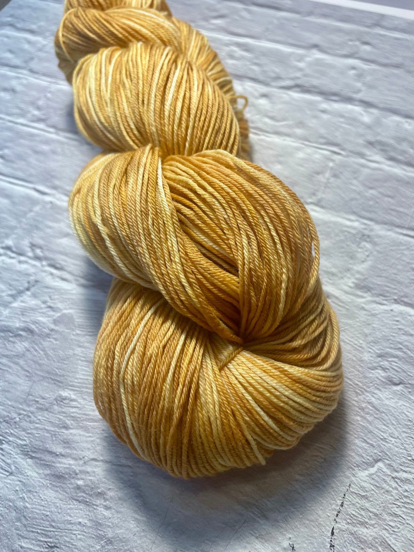 Eleanor - Laboratory - 100g Superwash Sock