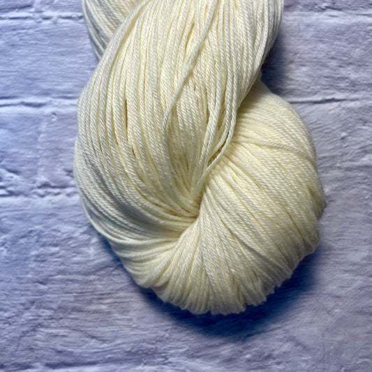 Naked - Undyed - 100g Superwash Sock